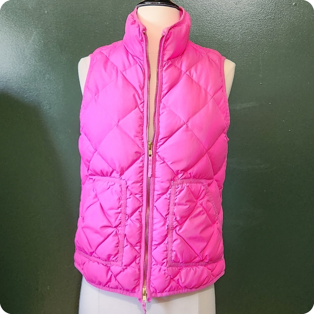 J. Crew, vest, beach, outdoor, Barbie, Pink, Free earrings ✨️